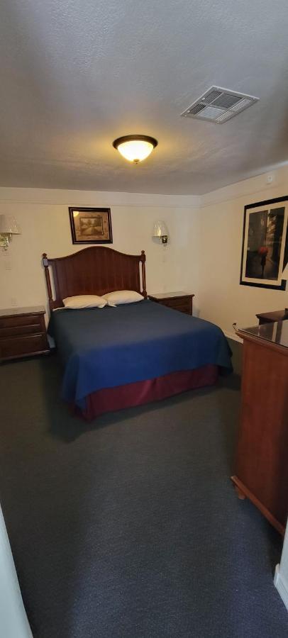 Husker Inn North Platte Ngoại thất bức ảnh